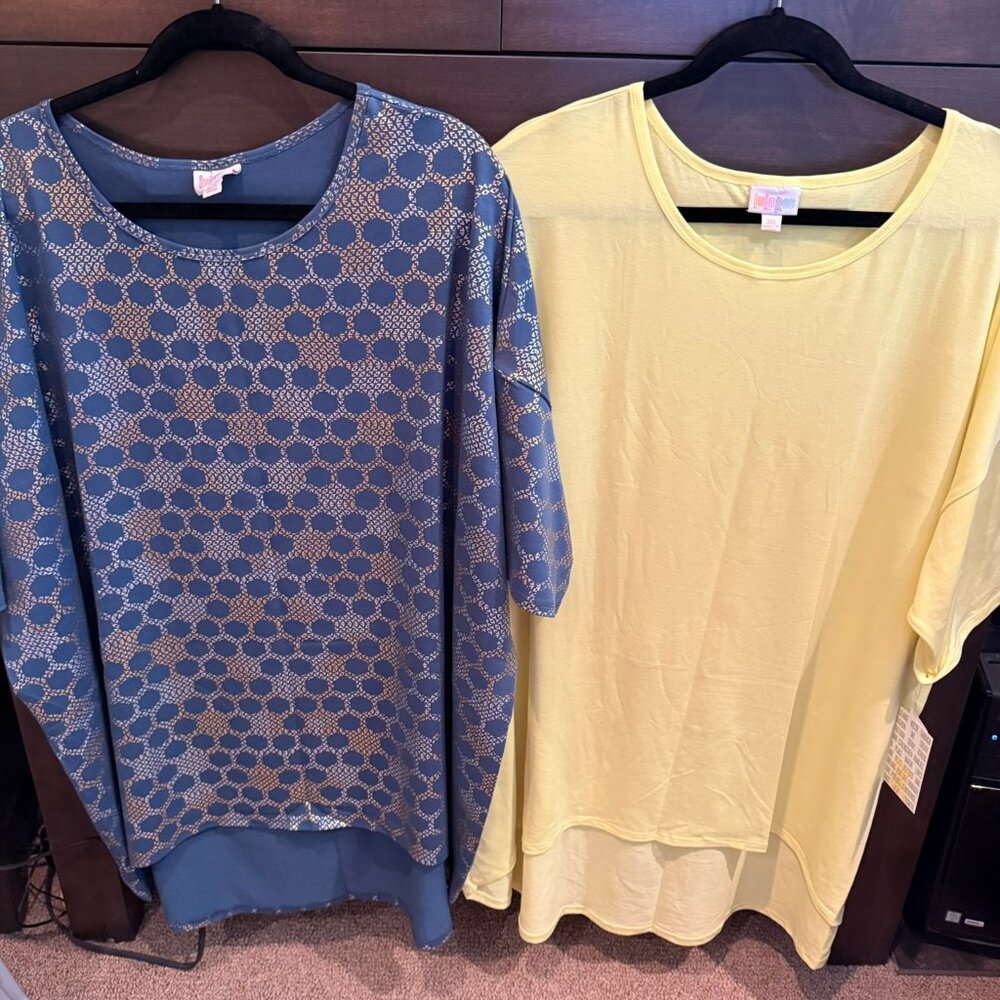 Two NEW LuLaRoe 'Irma' Tops 3XL